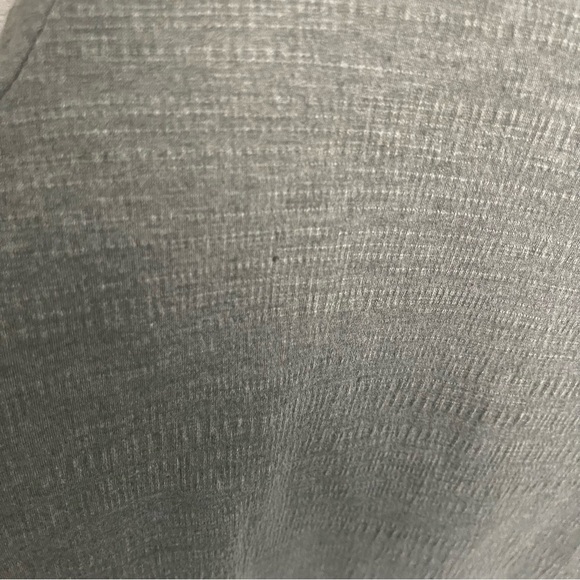 Cable & Gauge Top Puffy Bubble Short Sleeve Wide Crew Neck Slate Gray - Picture 8 of 10